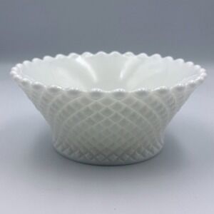 Westmoreland 1960's Milk Glass Bowl Ruffled Edge Quilted Diamond